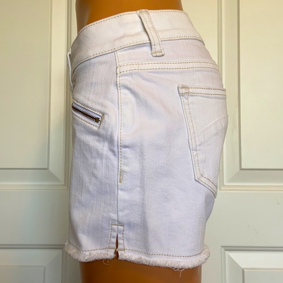 MISS ME MID-RISE TRIPLE FRONT ZIPPER SHORTS - Picture 5 of 8